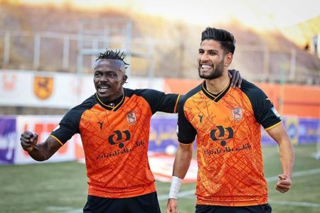 نمایش تماشایی شاگردان ربیعی در سرچشمه