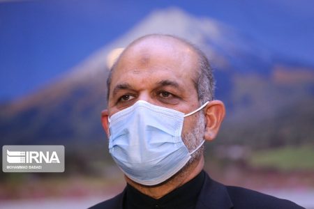 وزیر کشور: مسئولان تا حل مشکلات سیل‌زدگان کنار آنها خواهند ماند