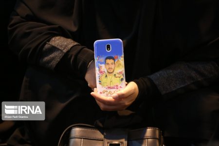 فیلم/ گردهمایی فرزندان شهدا در مصلای امام علی (ع) کرمان