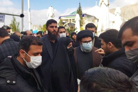 رییس شورای اجرایی حزب‌الله لبنان به مقام سردار سلیمانی ادای احترام کرد