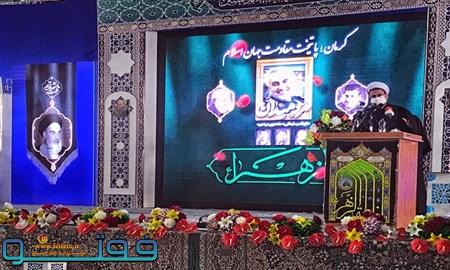 فروپاشی جبهه فرعونی خلاصه جهاد چهل ساله شهید سلیمانی است/ قلوب شیعه و سنی دل در گرو حاج قاسم دارند