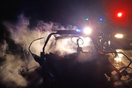 هفت کشته و سه مصدوم در تصادف زنجیره‌ای در ابتدای محور منوجان به هشتبندی