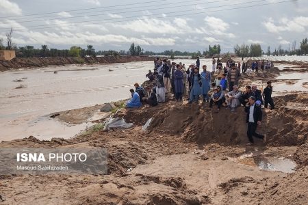 نجات پرسنل گرفتار اداره راه و ترابری در ریگان