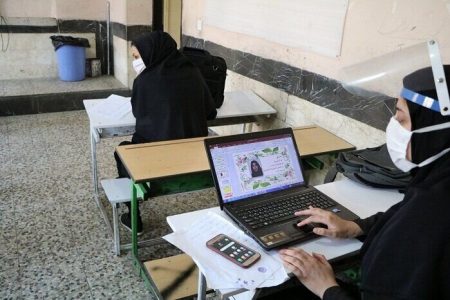 دانشگاهیان از ضرورت آموزش حضوری می‌گویند/ آزمون‌هایی که بر یادگیری تمرکز ندارند