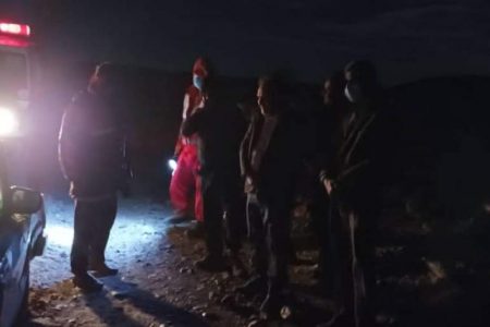 نجات ۶ معلم گرفتار در سیلاب امروز ریگان