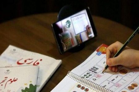 افت تحصیلی دانش آموزان در دوران کرونا/فضای مجازی بستری برای دروغگویی دانش آموزان/هیچ نظام آموزشی جای آموزش حقیقی و حضوری را نمی‌تواند، بگیرد