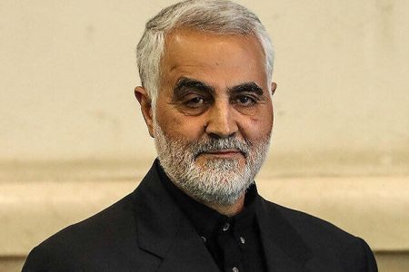ماجرای جالب تسبیح و وصیت حاج قاسم سلیمانی برای دختر سید عباس موسوی