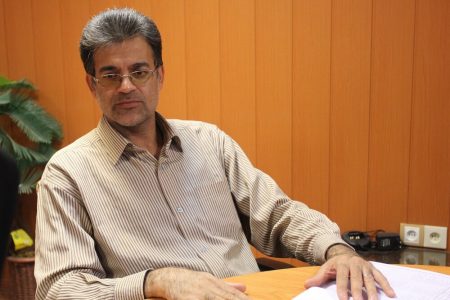 کتاب عضو هیئت علمی دانشگاه آزاد اسلامی در استان کرمان برگزیده شد