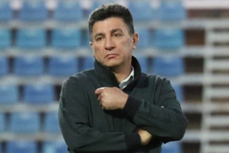 قلعه‌نویی: فجر با برنامه بازی می‌کند/ آینده گل‌گهر را با همه سنگ‌اندازی‌ها خوب می‌بینم