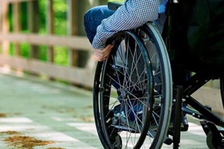 آغاز به‌کار اولین مرکز توانبخشی ونگهداری پسران معلول در عنبرآباد