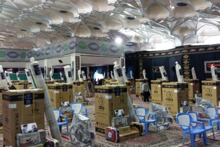 پویش «امداد احسان»؛ اهدای ۵۰۰ سری لوازم خانگی به سیل‌زدگان کرمانی