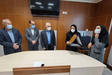 کمک ۶ میلیارد ریالی خیران سلامت به حوزه سلامت زرند