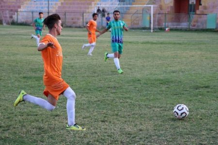 تیم فوتبال نوجوانان نوین فولاد یزد با گل‌گهرسیرجان مساوی کرد