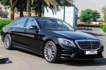 یک دستگاه خودروی گران‌قیمت قاچاق در سیرجان کشف شد