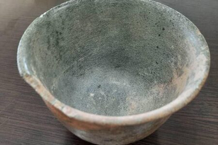 کشف شیء دوره هزاره سوم پیش از تاریخ در جیرفت