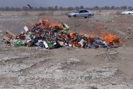 امحاء بیش از ۴ تن مواد غذایی فاسد و تاریخ گذشته در کهنوج 