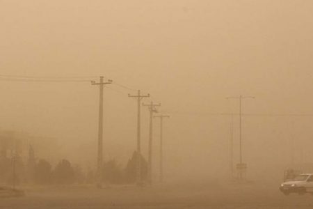 طوفان و گرد و غبار ادارات ریگان را به تعطیلی کشاند