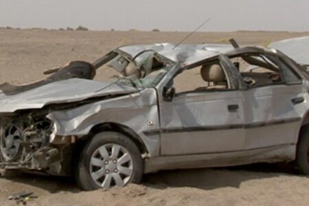 واژگونی پژو حامل اتباع در کرمان ۴ کشته و ۱۲ مصدوم بر جای گذاشت