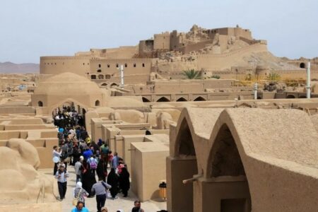ورود حدود یک میلیون مسافر نوروزی به استان کرمان