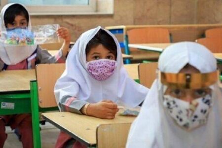 والدین برای حضوری شدن مدارس همکاری کنند