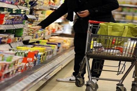 بازار عید کرمان پر از مرغ شد