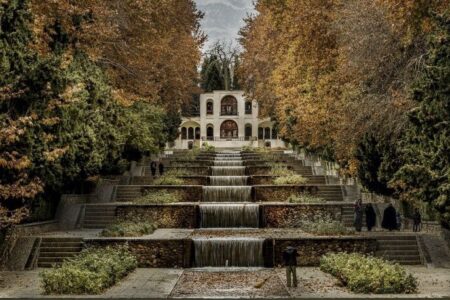 بیش از ۷۰ هزار نفر از اماکن تاریخی کرمان بازدید کردند