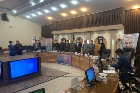 رییس‌جمهور از خانواده جانبازان شهید در کرمان تجلیل کرد