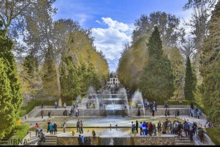 شکوفایی گردشگری در بزرگ‌ترین مهمانخانه ایران