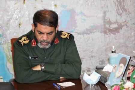 مدارس در راستای پرورش شهید سلیمانی‌ها تلاش کنند