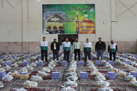 ۶۰۰ بسته معیشتی و ۳جهیزیه به نیازمندان این شهرستان توزیع گردید