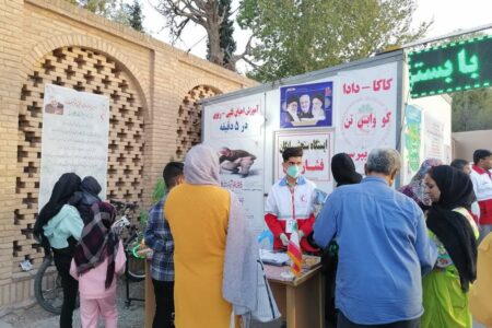 بیش از ۳۱  هزار مسافر از خدمات پست های نوروزی هلال احمر کرمان بهره مند شدند