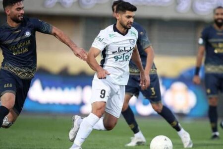 جدال استقلال و گل گهر در هفته بیست و یکم لیگ برتر