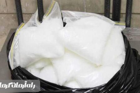 ناکامی قاچاقچیان در انتقال ۱۹ کیلو شیشه