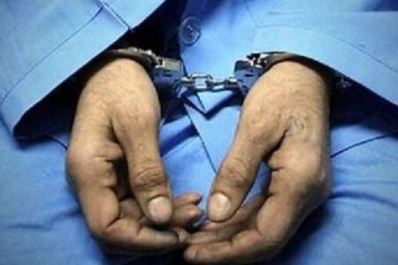 سارق محتویات داخل خودرو با 15 فقره سرقت دستگیر شد