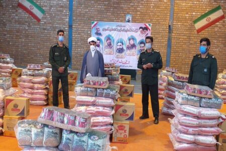 توزیع  ۱۲۰۰ سبد کالا در بیست و دومین مرحله کمک‌های مومنانه کوهبنان