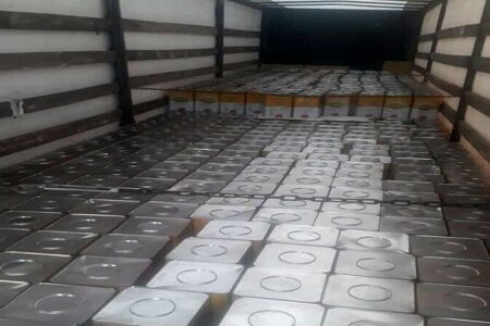 توقیف محموله ۲۲ تنی روغن قاچاق در نرماشیر