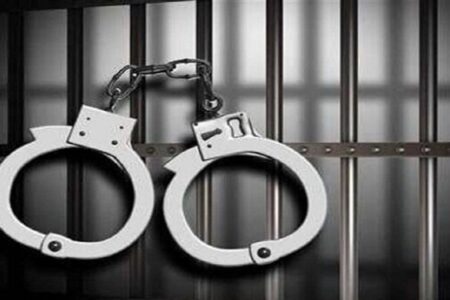 سارق خودرو در حین گشت زنی پلیس به دام افتاد