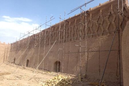 مرمت بنای یخدان ماهان ۸۰ درصد پیشرفت فیزیکی دارد