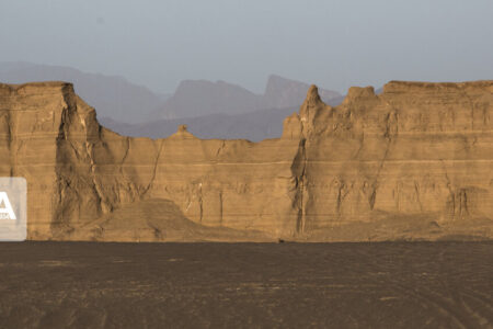 فراخوانی برای کمک به پاکسازی بیابان جهانی لوت در شهداد کرمان