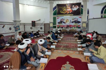 محفل انس با قرآن کریم در زرند برگزارگردید