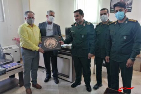 تجلیل از نوجوانان ورزشکار و قهرمانان رشته ورزشی کاراته بسیج