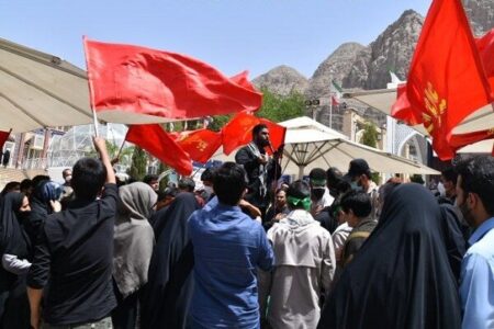 تشییع پیکر شهید گمنام مجاور مرقد مطهر شهید سلیمانی