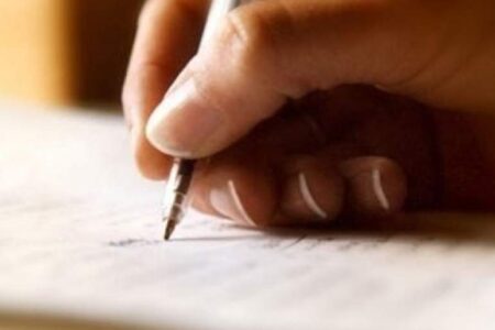 ملت ما با شهادت روز به روز بیدارتر می شود