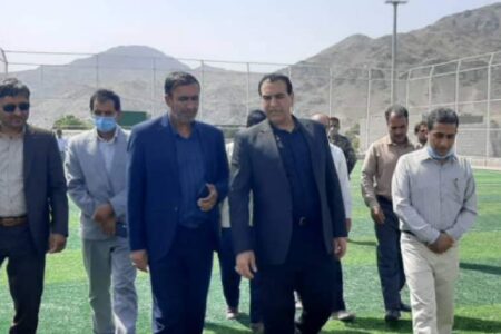 افتتاح زمین چمن مصنوعی دهکهان ازاعتبارات وزارت نفت در کهنوج