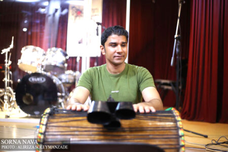 موسیقی بیان احساسات به وسیله صداها است