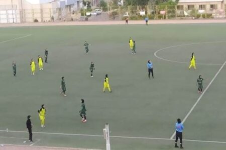 تیم خاتون بم با ۲ گل مقابل ذوب آهن پیروز شد
