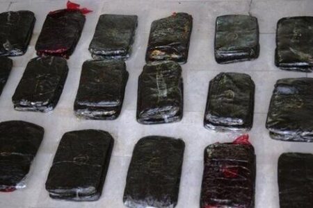 کشف ۶۲۹ کیلو تریاک در یک عملیات شبانه پلیس جیرفت