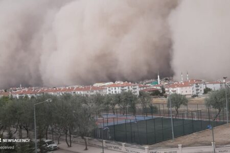 آخر هفته طوفانی در کرمان/ ریزگردها تشدید می شود