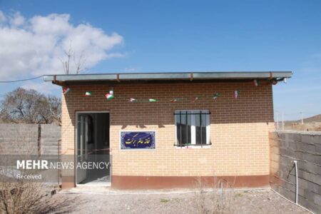 مطالبات خیرین مدرسه ساز در استان کرمان با جدیت پیگیری می شود