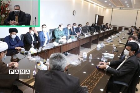 معلم محور تحول در جامعه و مهمترین زمینه‌ساز تحقق تربیت تمام ساحتی است